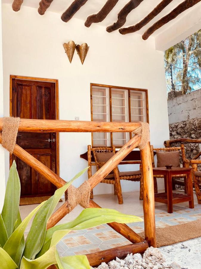 בווג'ו Helwas Zanzibar Beach Hotel מראה חיצוני תמונה