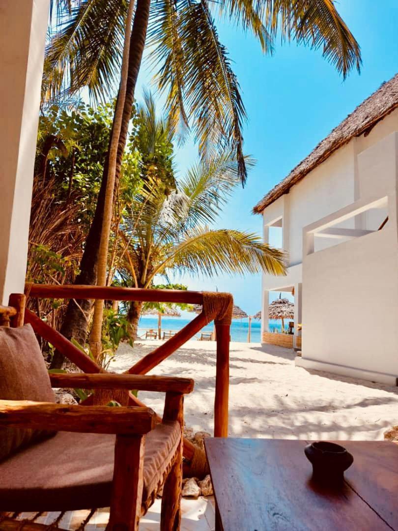 בווג'ו Helwas Zanzibar Beach Hotel מראה חיצוני תמונה