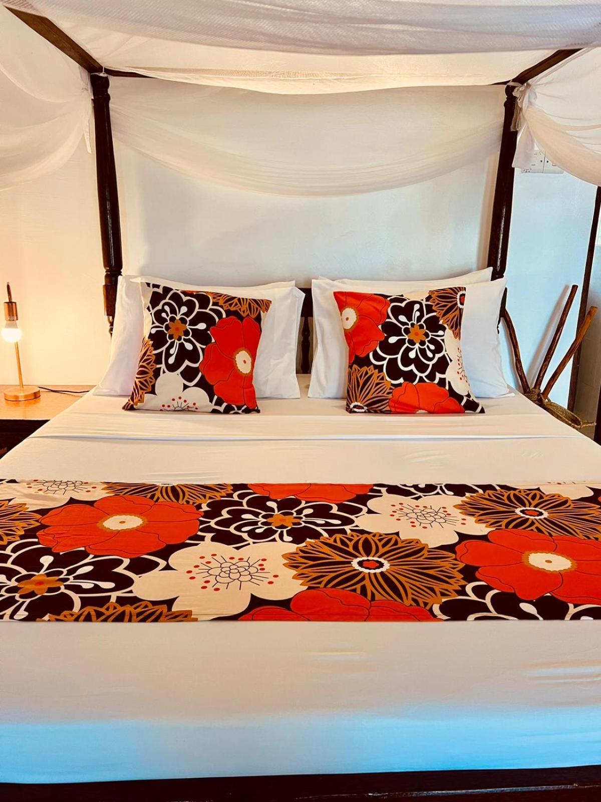 בווג'ו Helwas Zanzibar Beach Hotel מראה חיצוני תמונה