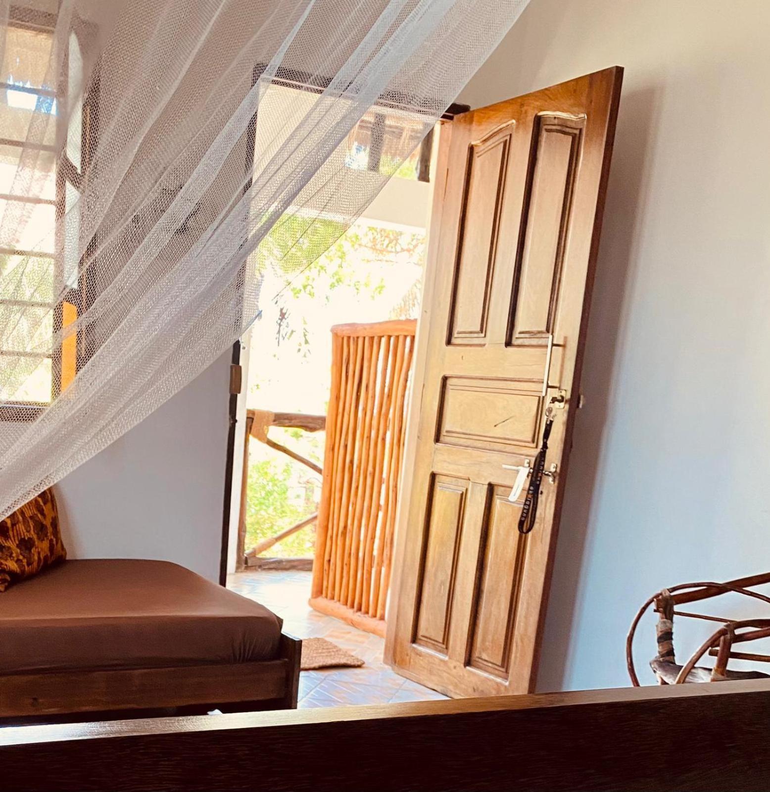 בווג'ו Helwas Zanzibar Beach Hotel מראה חיצוני תמונה