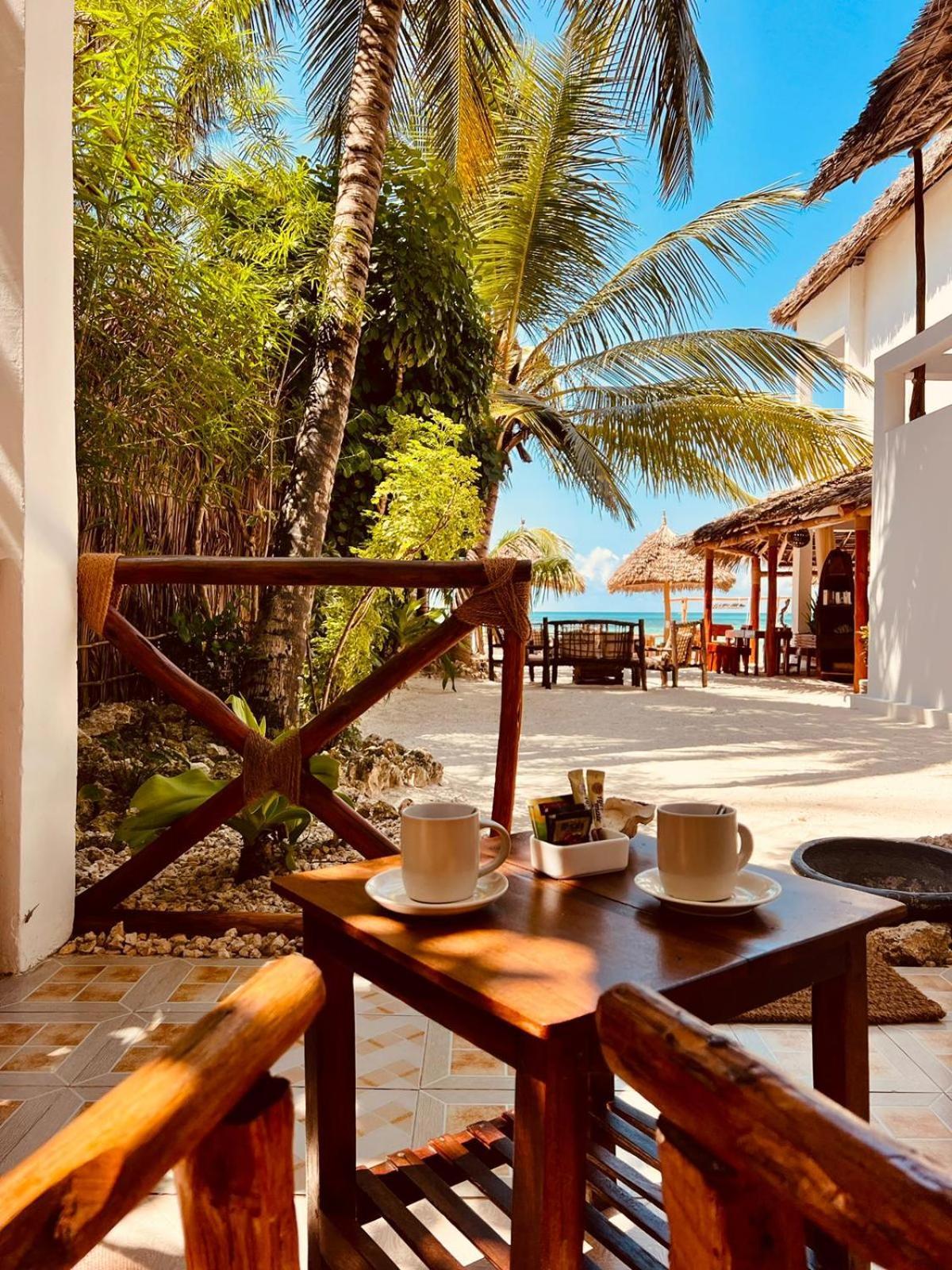 בווג'ו Helwas Zanzibar Beach Hotel מראה חיצוני תמונה